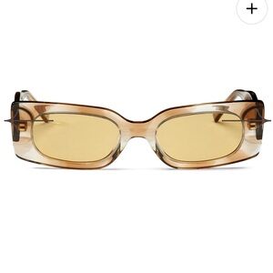 Eleventh:Hour Carli sunglasses - Crystal Horn cinimon